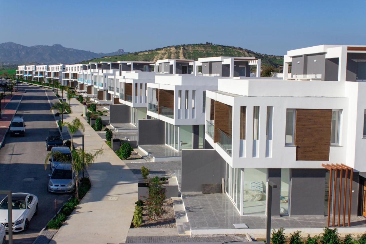 Four Seasons Life Rentals Trikomo Dış mekan fotoğraf